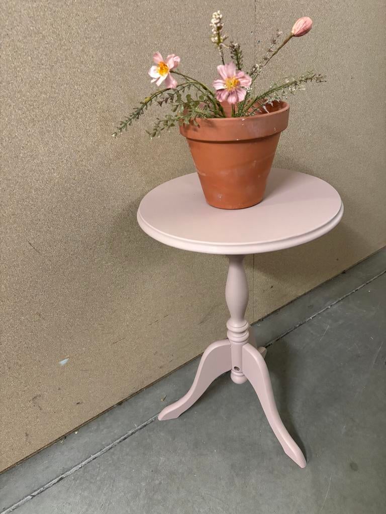 Brocante bijzettafel / bijzettafeltje, Huis en Inrichting, Tafels | Bijzettafels, Rond, Zo goed als nieuw, 60 cm of meer, Brocante