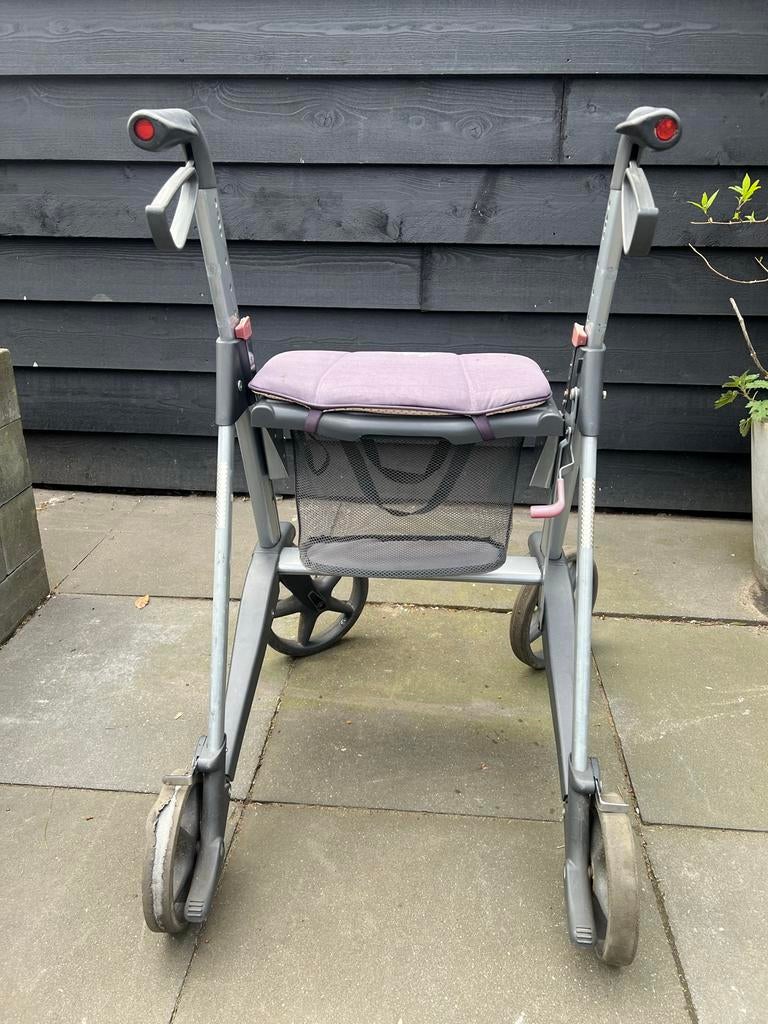 Een active rollator van anwb, Diversen, Rollators, Ophalen of Verzenden, Gebruikt