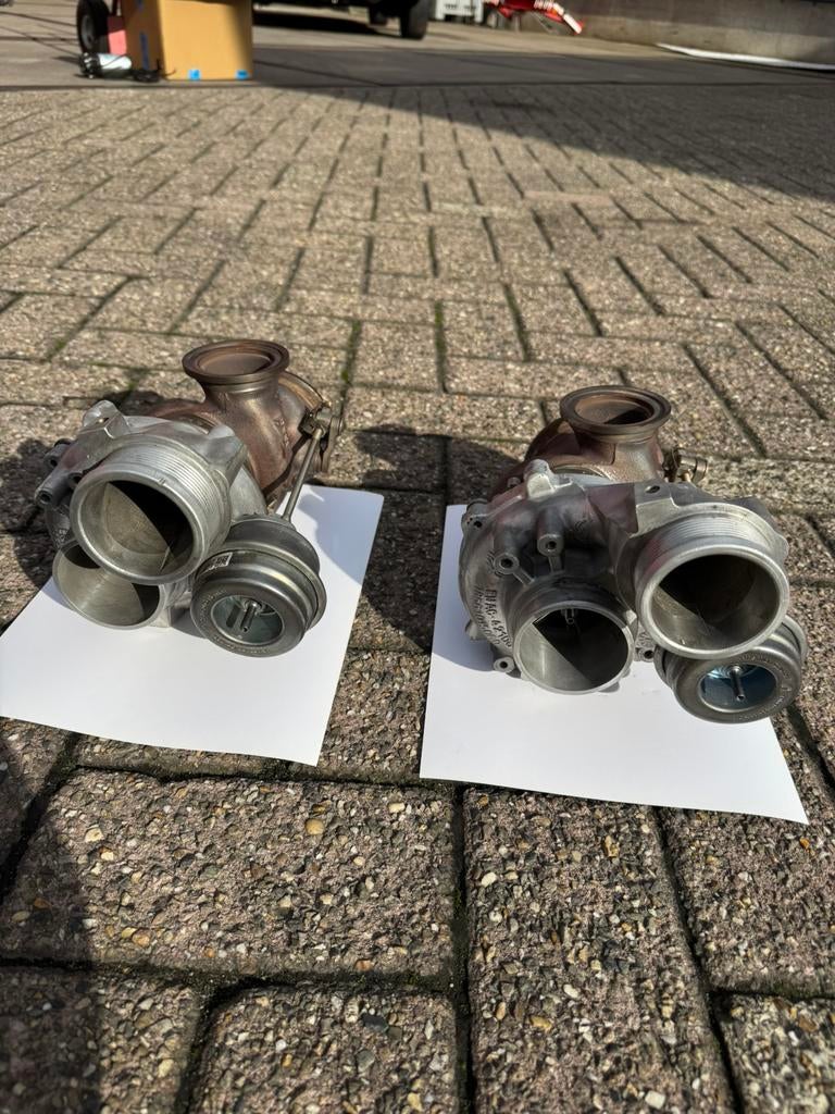 Mercedes c63s hybrid turbos, Ophalen