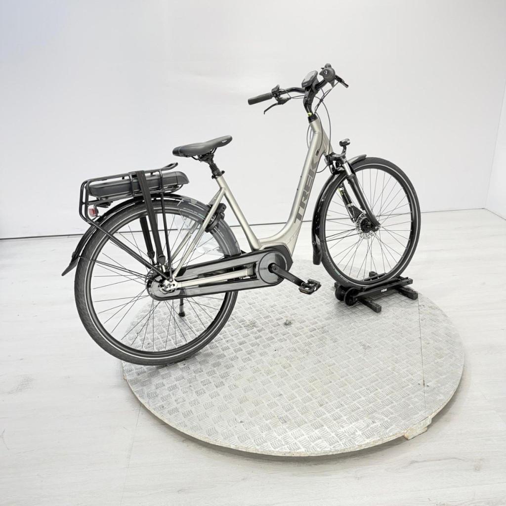 Trek District+3 | 263km | DEMO| Dames grijs 50cm 2023, Fietsen en Brommers, Overige merken, Gebruikt, -, - 0
-, NL