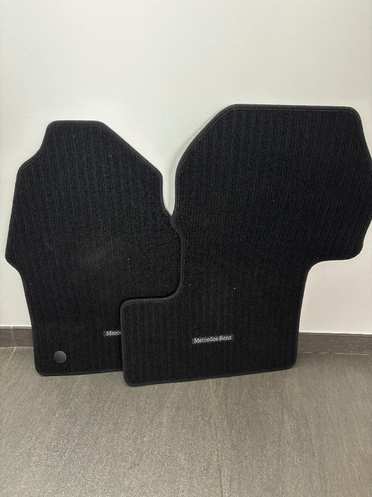 Vloermatten Mercedes Sprinter (907 / 910), Ophalen, Nieuw