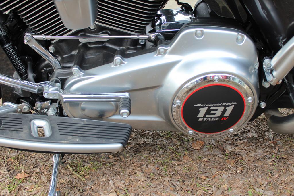 Harley-Davidson Street Glide (bj 2021), Motoren, Motoren | Harley-Davidson, Chopper, Bedrijf, 1923 cc, Meer dan 35 kW