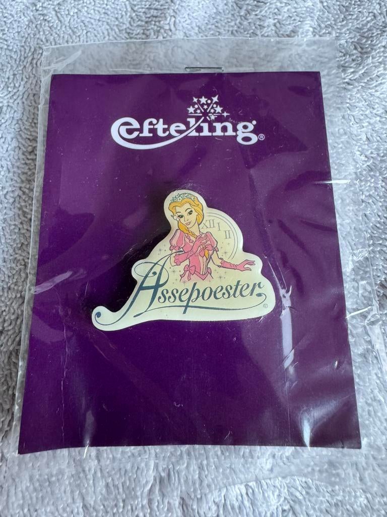 Nieuwe Efteling Pin musical Assepoester, Ophalen of Verzenden, Nieuw, Button of Speldje