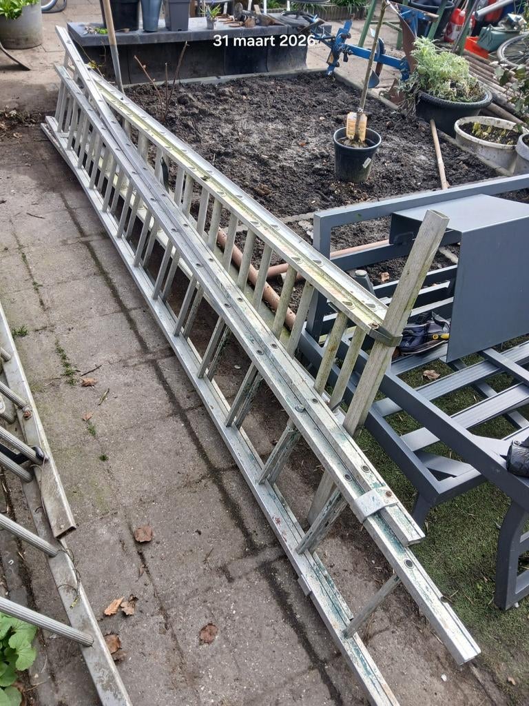 Ladders., Doe-het-zelf en Verbouw, Ophalen, Gebruikt, 4 meter of meer