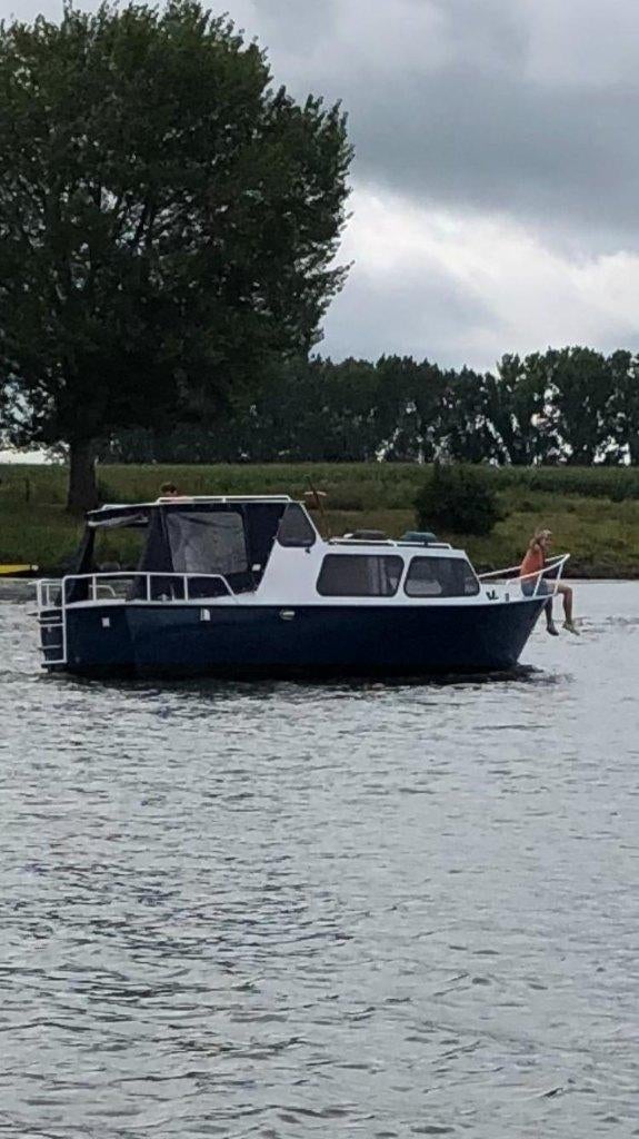 kajuitboot cascaruda 820, Watersport en Boten, Motorboten en Motorjachten, Ophalen, Gebruikt, Staal, Diesel