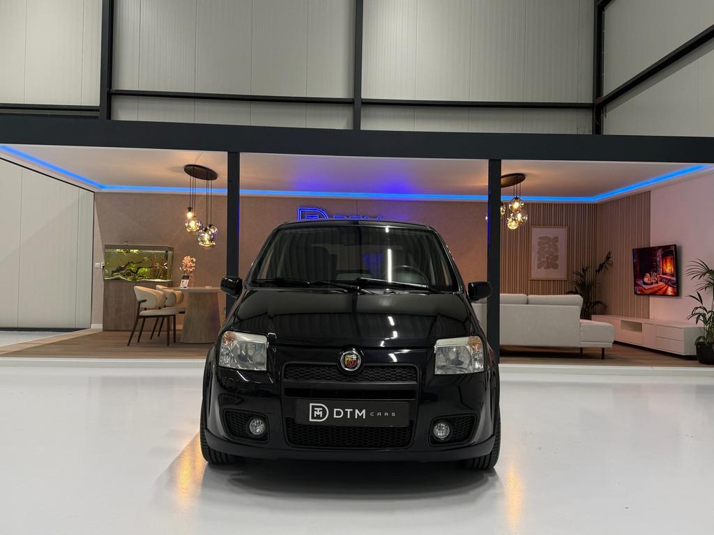 Fiat Panda 1.4 16V Sport Navi Sportuitlaat Carbon Elekt. Ram, Voorwielaandrijving, Gebruikt, Zwart, Bedrijf