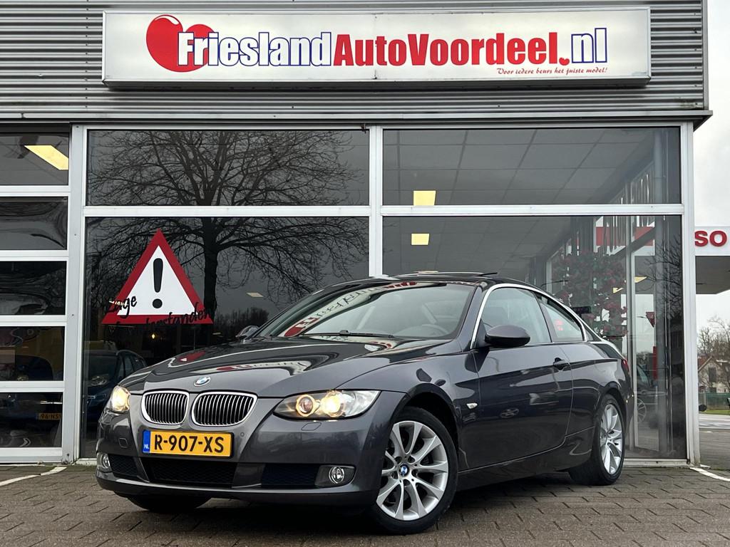 BMW 3-serie Coupé 325xi Automaat / Open Dak / PDC / Xenon /, Euro 5, Gebruikt, Met garantie (alle), 4 stoelen
