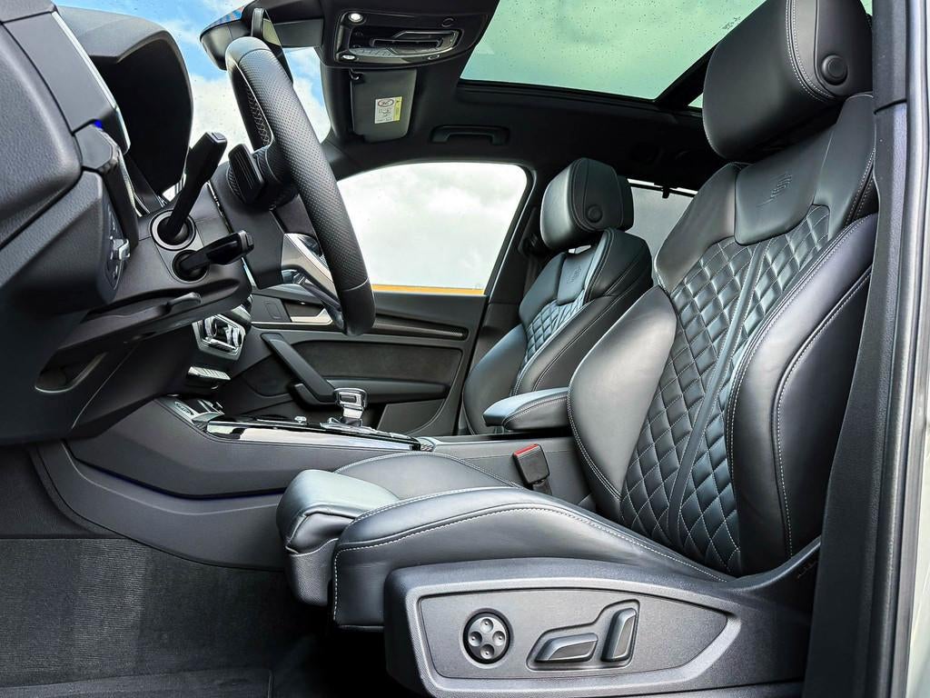 Audi Q5 55TFSI e 367PK Quattro Competition S Edition S-Line, Auto's, Automaat, Gebruikt, 4 cilinders, Lane Keeping Assist