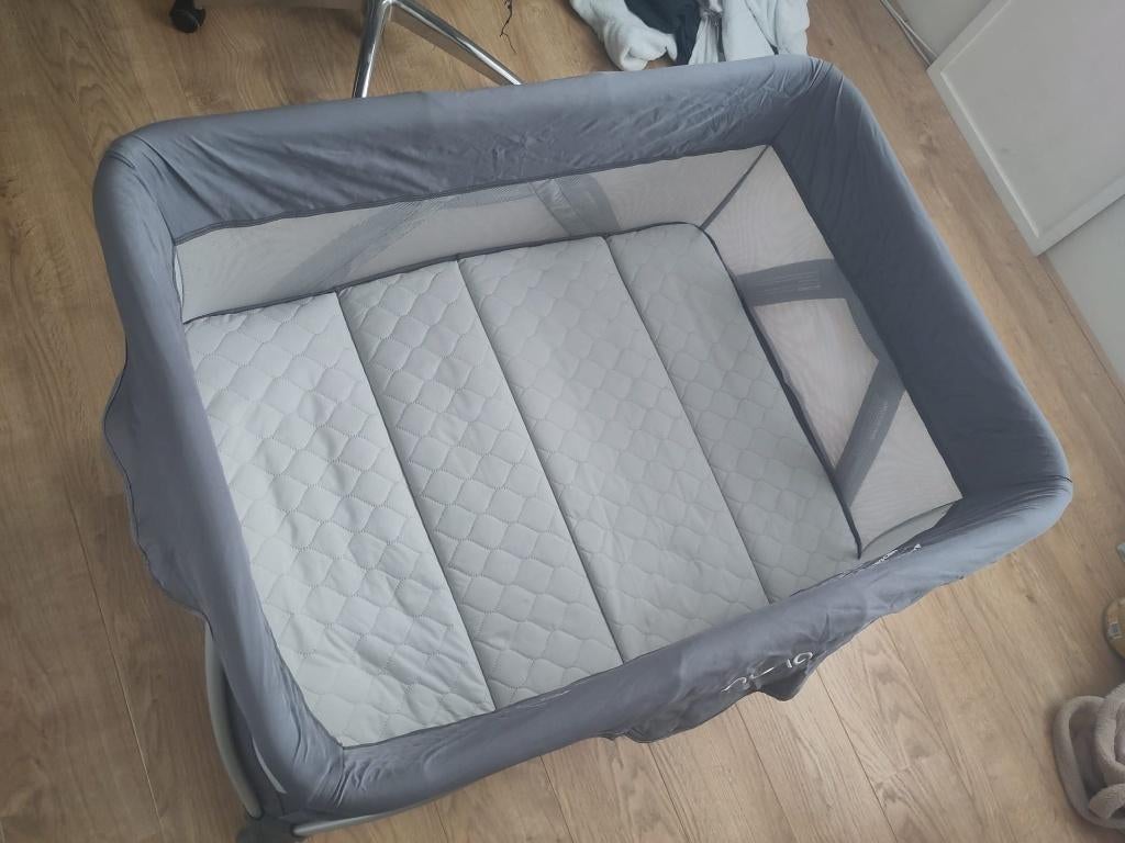 Nuna campingbed, Kinderen en Baby's, Babywiegjes en Ledikanten, Ophalen, Gebruikt, Reisbedje