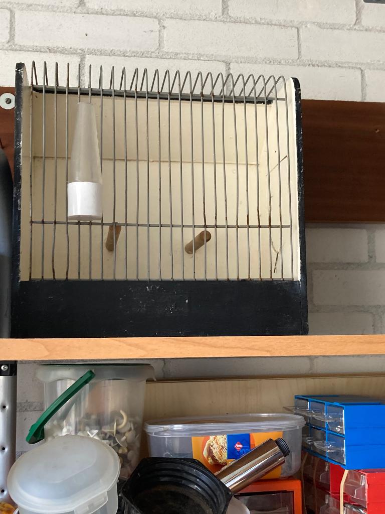 tentoon stelling kooi, Ophalen, Zo goed als nieuw, Hout, Vogelkooi