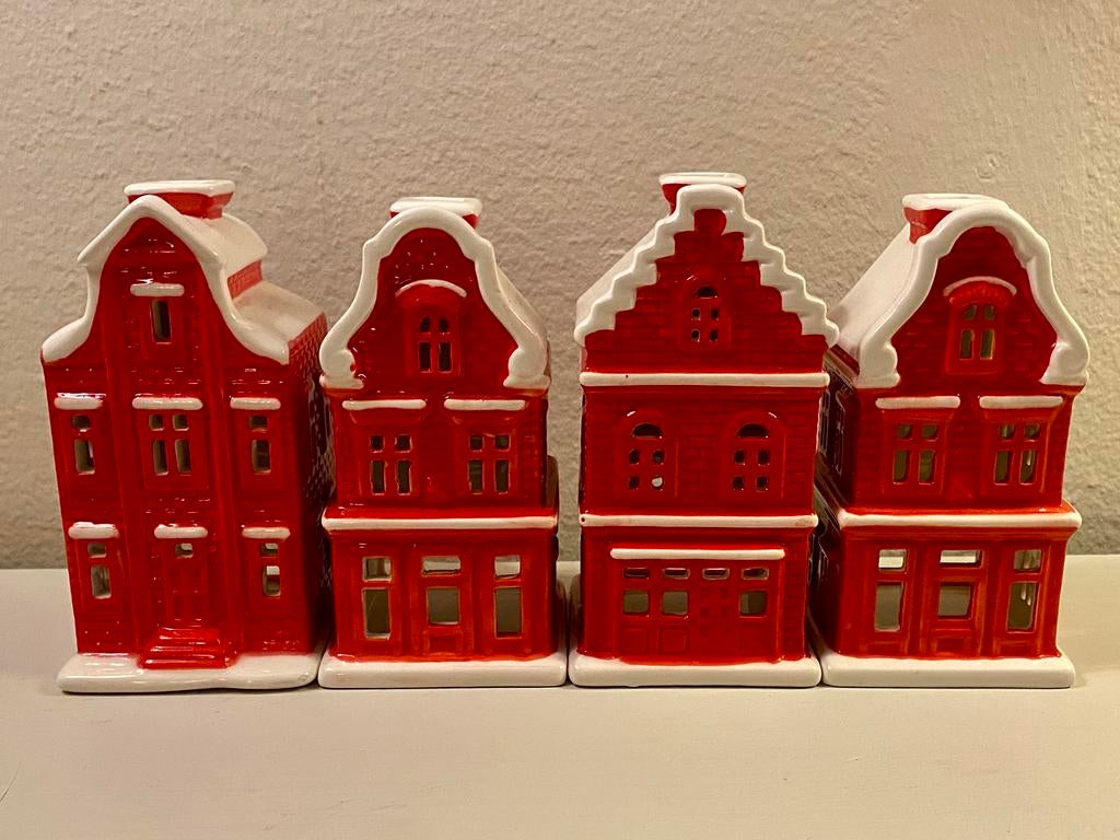 Postcodeloterij huisjes, Huis en Inrichting, Ophalen, Zo goed als nieuw, Rood, Steen/keramiek