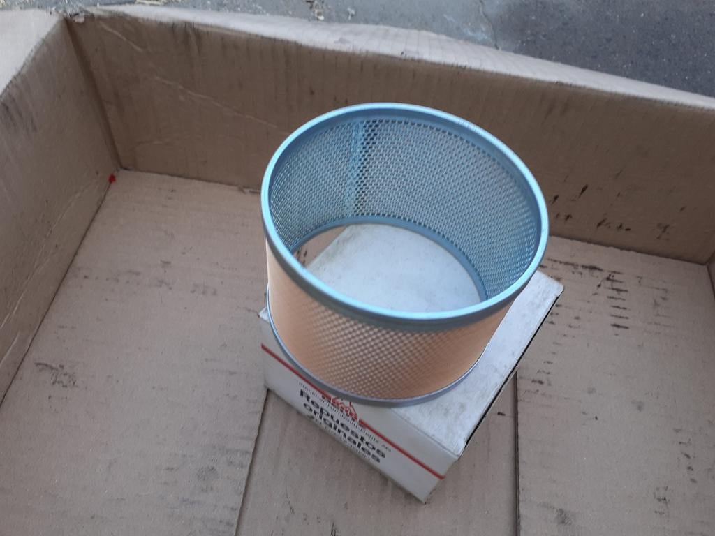 Deutz filter 2506 en 3006 een paar 05 en d serie, Rond, Nieuw, Ophalen of Verzenden, Aardewerk