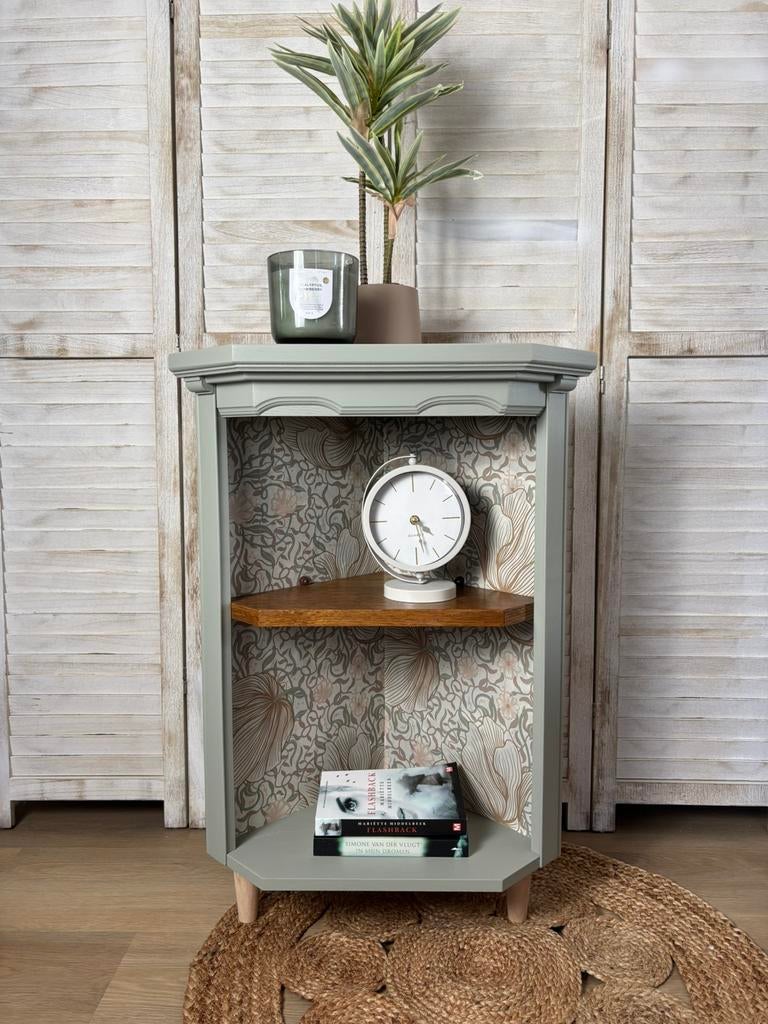 Uniek hoekkastje kastje, Huis en Inrichting, Kasten | Overige, Ophalen, Zo goed als nieuw