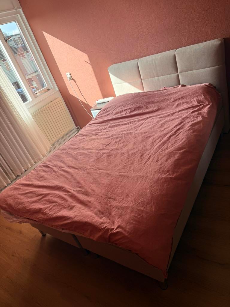 140x200 BED, Huis en Inrichting, Slaapkamer | Complete slaapkamers, Ophalen, Zo goed als nieuw, Tweepersoons