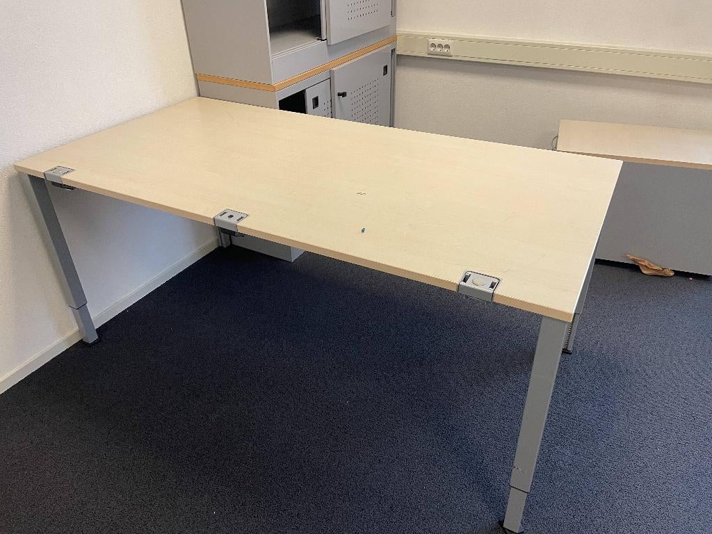 5x Bureaus en ladeblok, Ophalen, Gebruikt, Bureau
