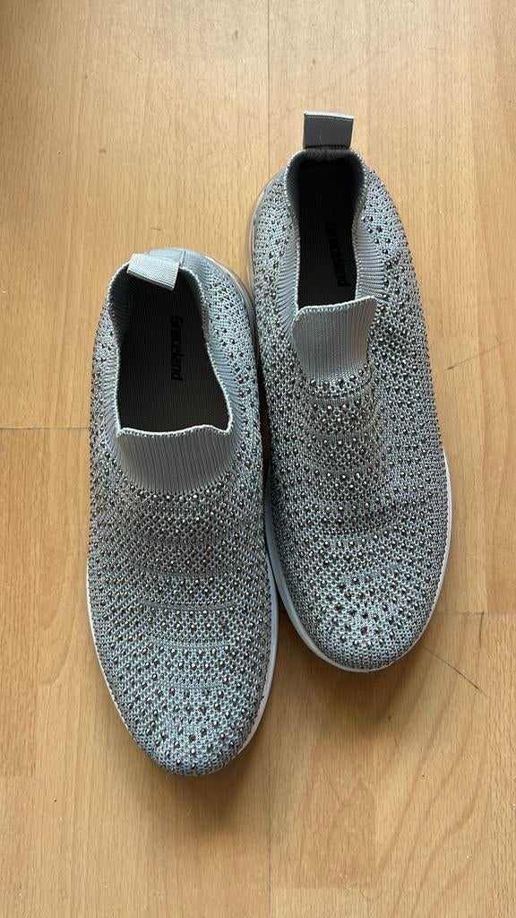 Glitter sneakers maat 40, Kleding | Dames, Ophalen, Grijs, Sneakers of Gympen, Zo goed als nieuw