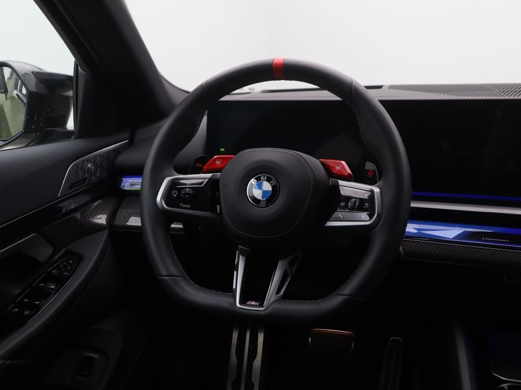 BMW M5 sedan (bj 2025), Auto's, BMW, Stoelverwarming, Gebruikt, 4395 cc, Overige brandstoffen