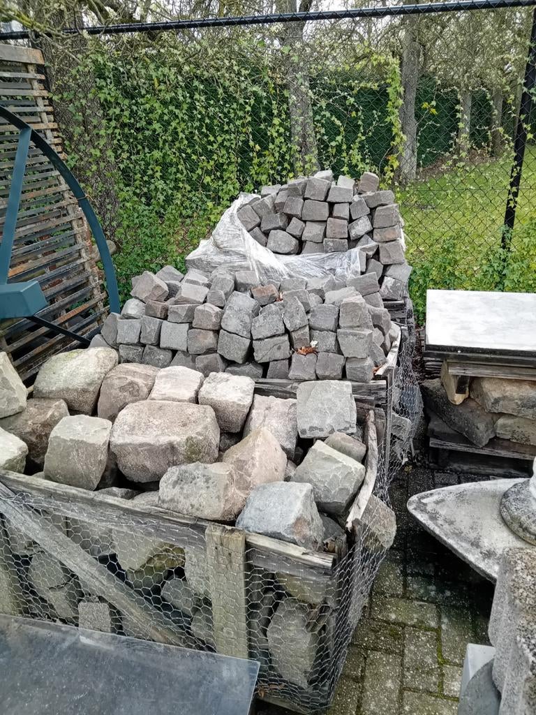 Graniet- en greskeitjes, Ophalen, Nieuw, Natuursteen, Terrastegels
