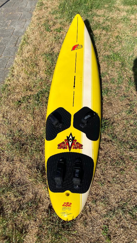 Surfplanken, zeilen, masten en gieken, Watersport en Boten, Ophalen, Gebruikt, Plank