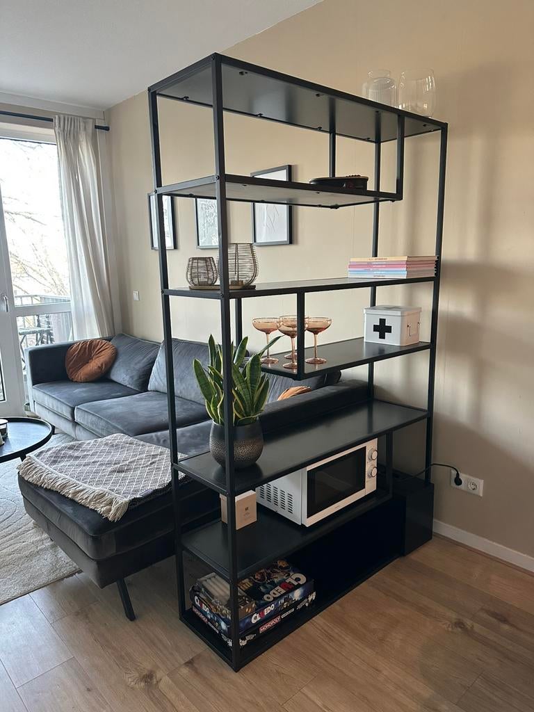 Woood kast teun vakkenkast, Ophalen, Zo goed als nieuw