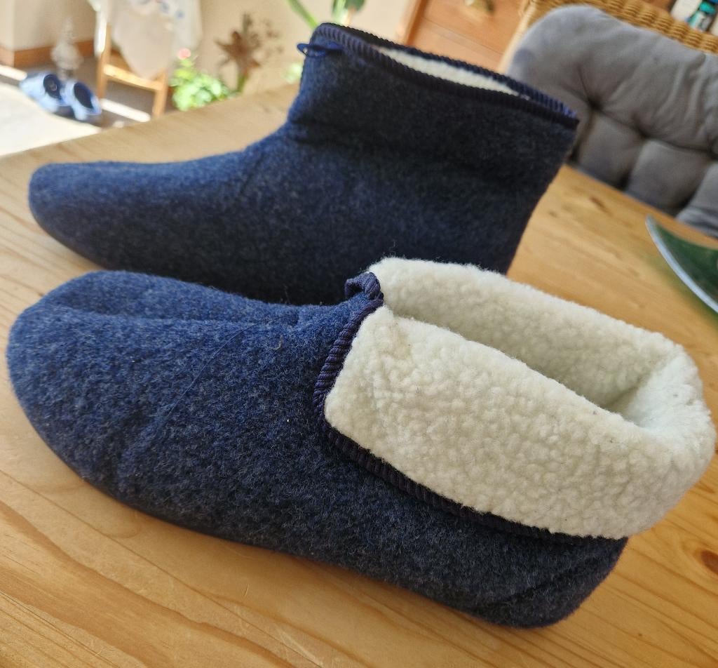 Blauwe heren pantoffels maat 42 NIEUW, Blauw, Nieuw, Ophalen of Verzenden, Pantoffels of Sloffen