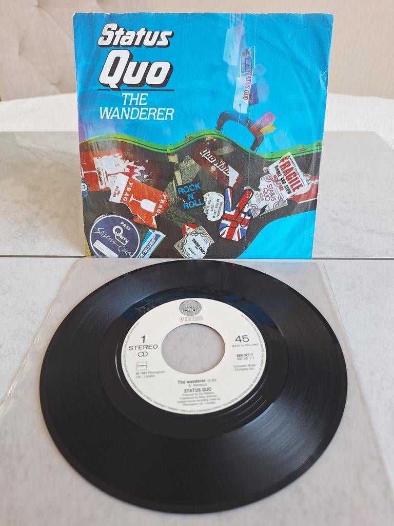 Single van  STATUS QUO  // THE WANDERER...uit 1984, Cd's en Dvd's, Vinyl | Rock, Ophalen of Verzenden, Zo goed als nieuw, Overige formaten