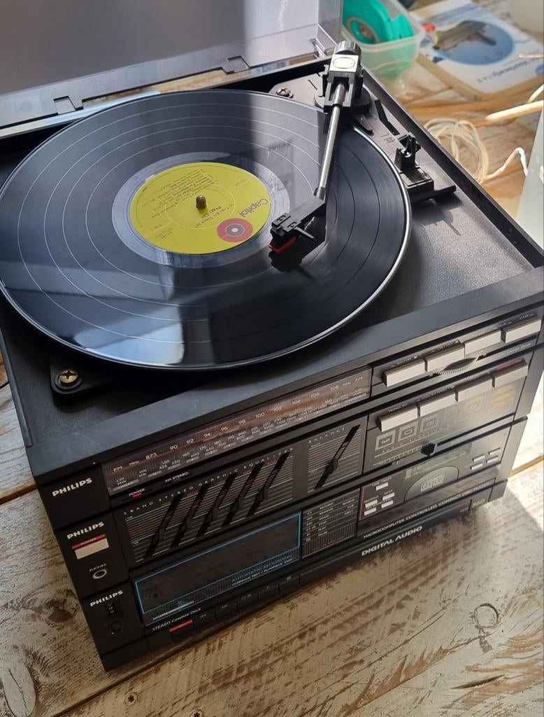 Philips FCD560 Vintage hifi systeem, Philips, Tuner of Radio, MP3-aansluiting, Ophalen of Verzenden