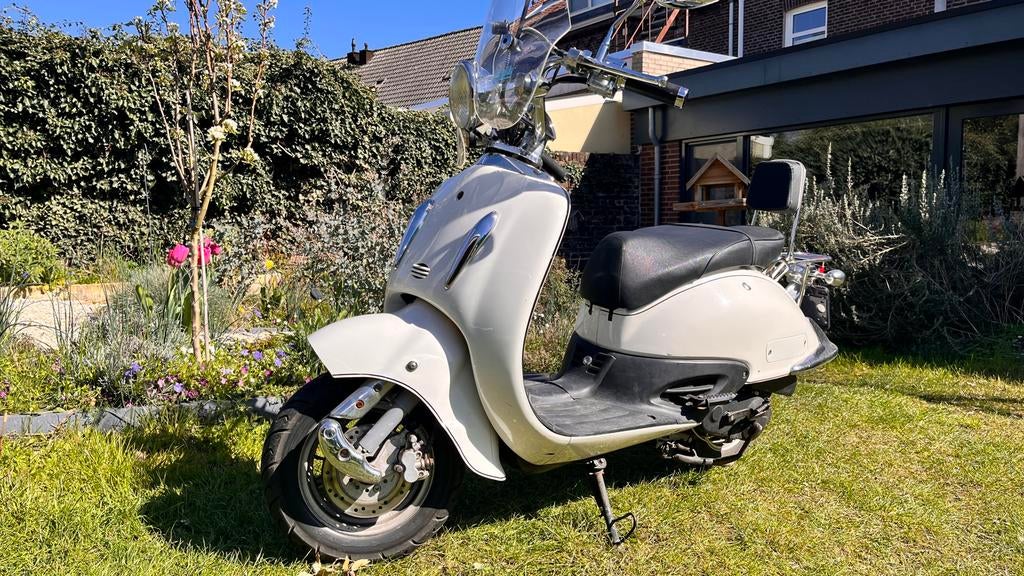 ZNEN Retro Scooter - Recent Onderhoud & Nieuwe Carburateur, Ophalen, Gebruikt, Maximaal 45 km/u, Benzine