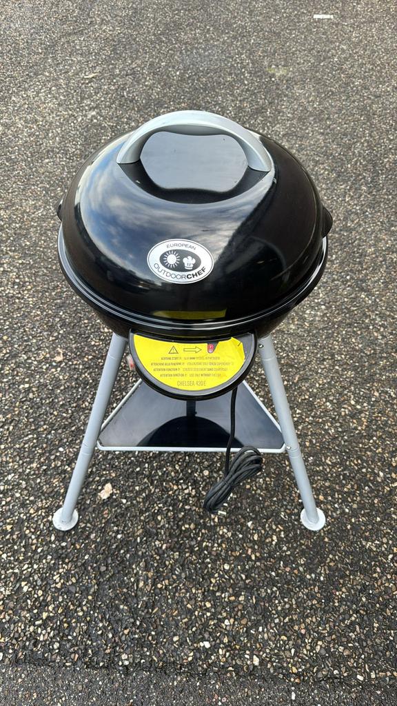 Barbecue Outdoorchef Tripod P-420 E Zwart bbq, Tuin en Terras, Gasbarbecues, Nieuw, Ophalen