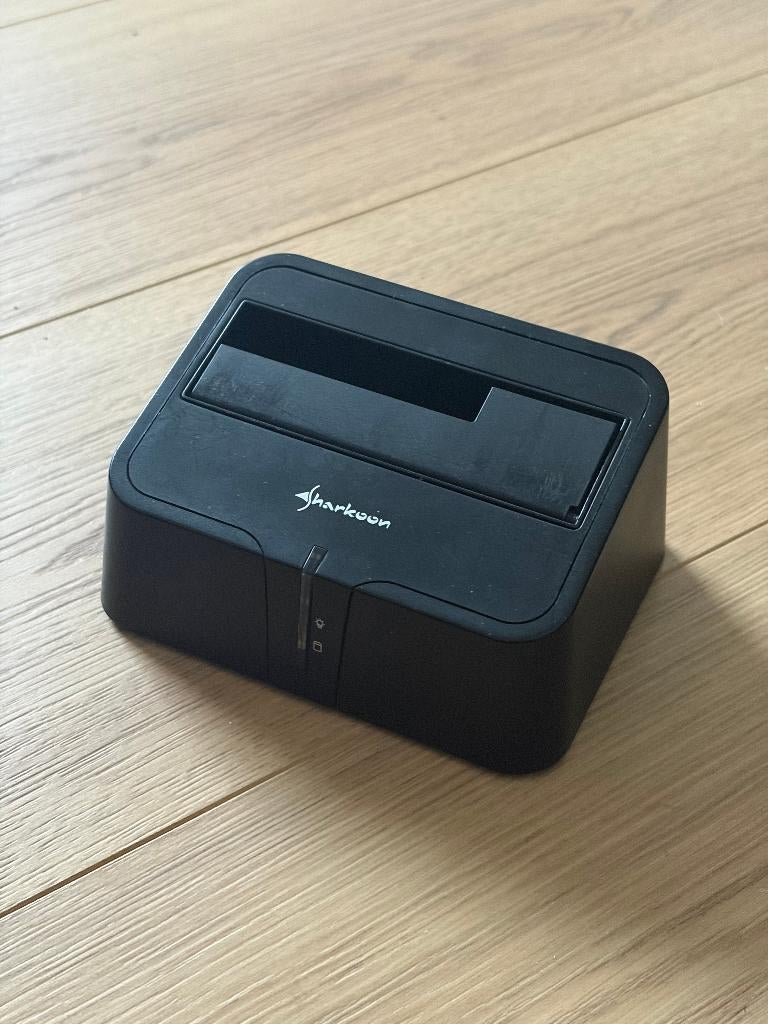 Sharkoon SATA QuickPort XT, Computers en Software, Dockingstations, Sharkoon, Ophalen of Verzenden, Docking station, Gebruikt