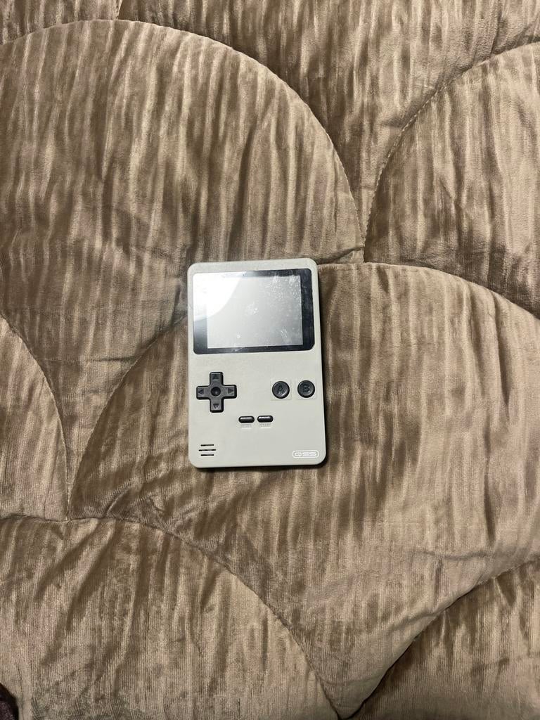 Karsten draagbare spelcomputer, Spelcomputers en Games, Spelcomputers | Nintendo Game Boy, Ophalen of Verzenden, Gebruikt, Overige modellen