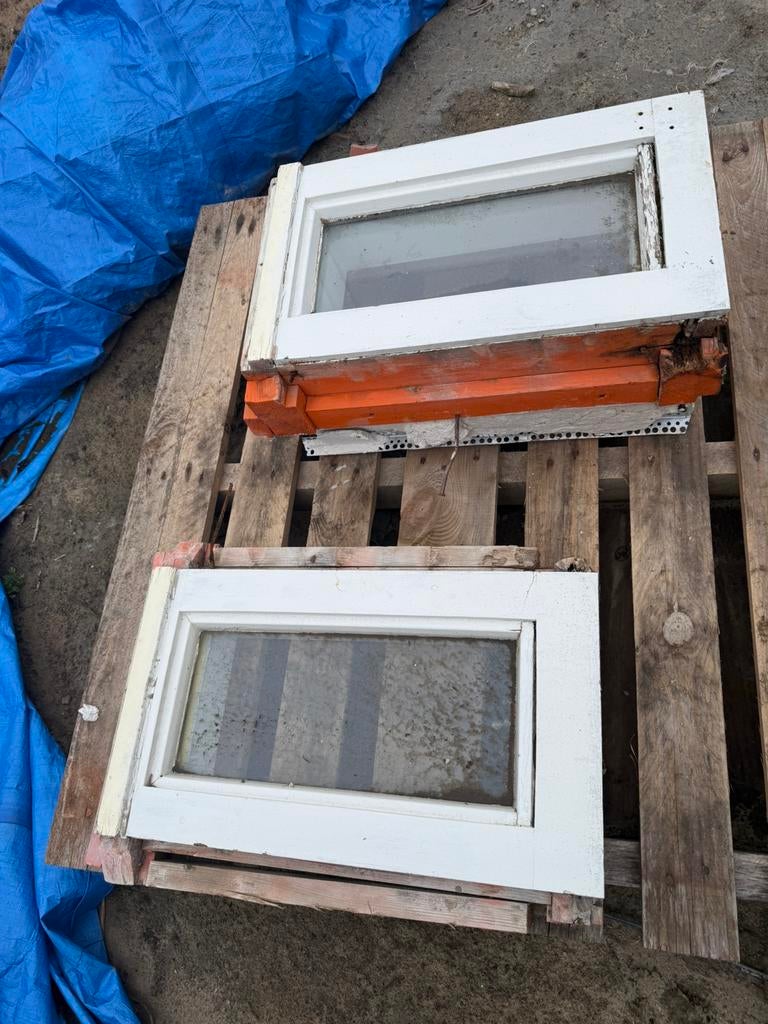 2 houten kozijnen met thermopane glas, Ophalen, Raamkozijn, Zo goed als nieuw, 75 tot 150 cm