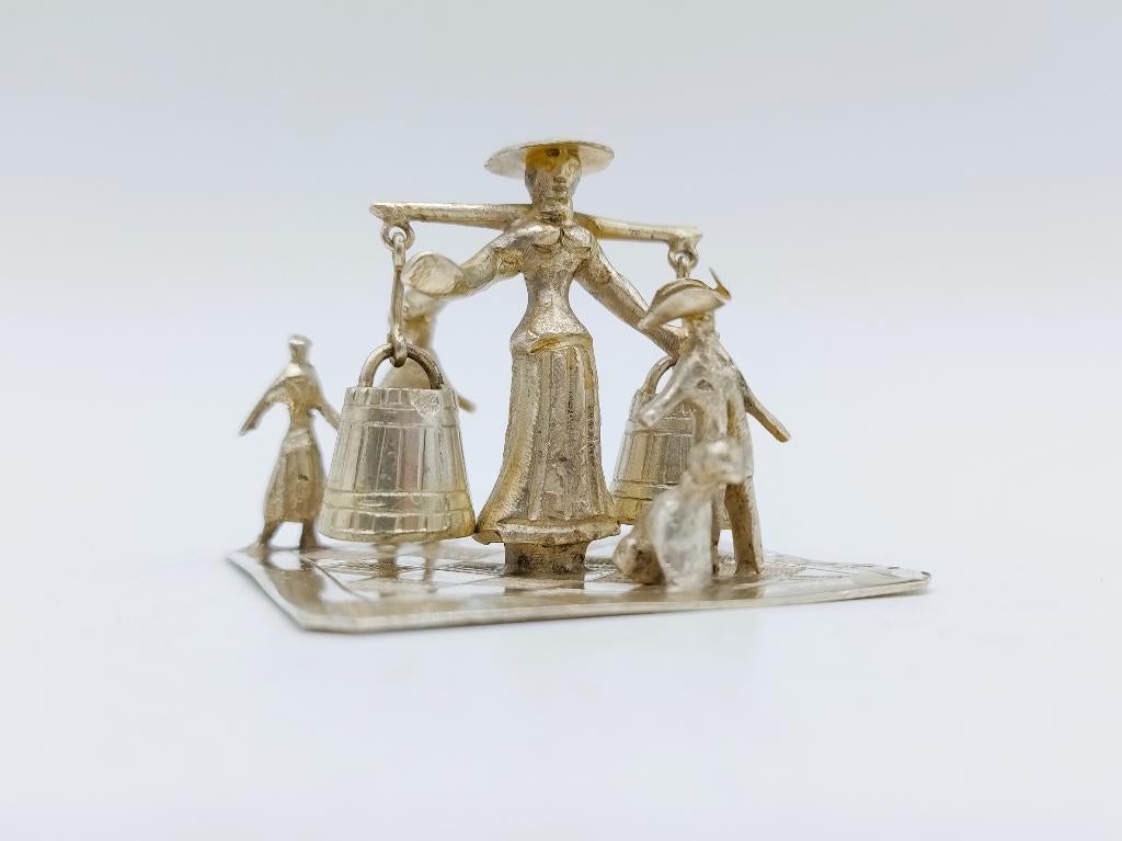Zilveren miniatuur, Melkdame, J. Verhoogt, Hoorn, 1901, Verzenden, Zilver