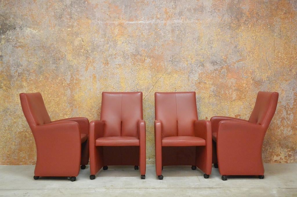 ZGAN 4 rode leren Leolux Lapita design stoelen (verrijdbaar), Leolux, Leolux, Ophalen of Verzenden, Zo goed als nieuw