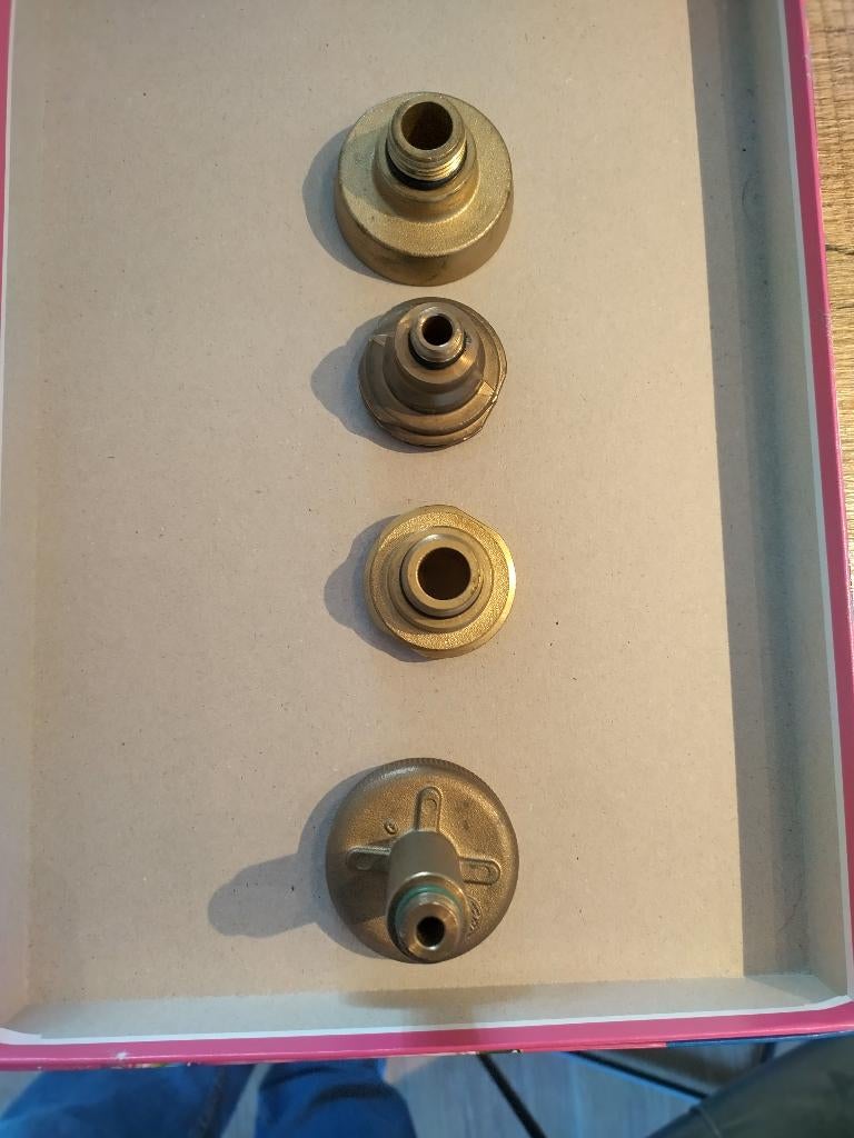 LPG Nippels 4 verschillende voor diverse landen, Ophalen of Verzenden