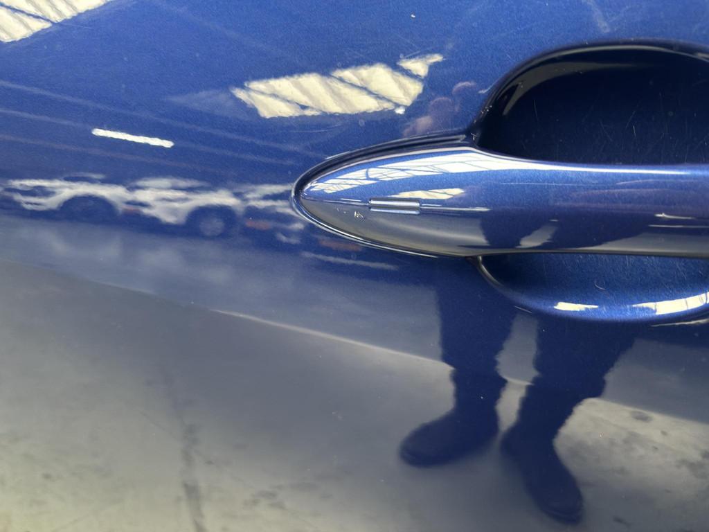 Toyota Yaris 1.5 VVT-i Dynamic NL Auto, slechts 61000km! Car, Euro 6, Blauw, Bedrijf, Handgeschakeld