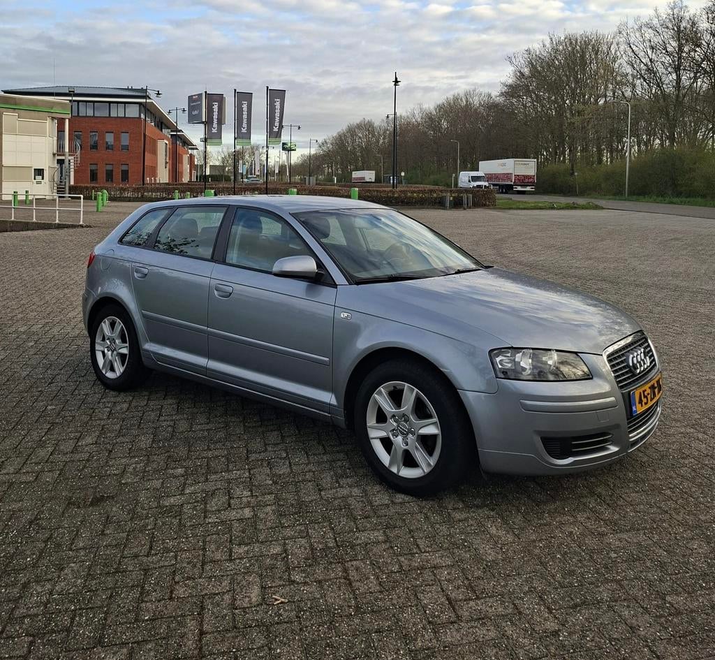 Audi A3 1.6 Proline Sportback | Automaat | Inruil mogelijk, Auto's, 680 kg, 4 cilinders, 1200 kg, Particulier
