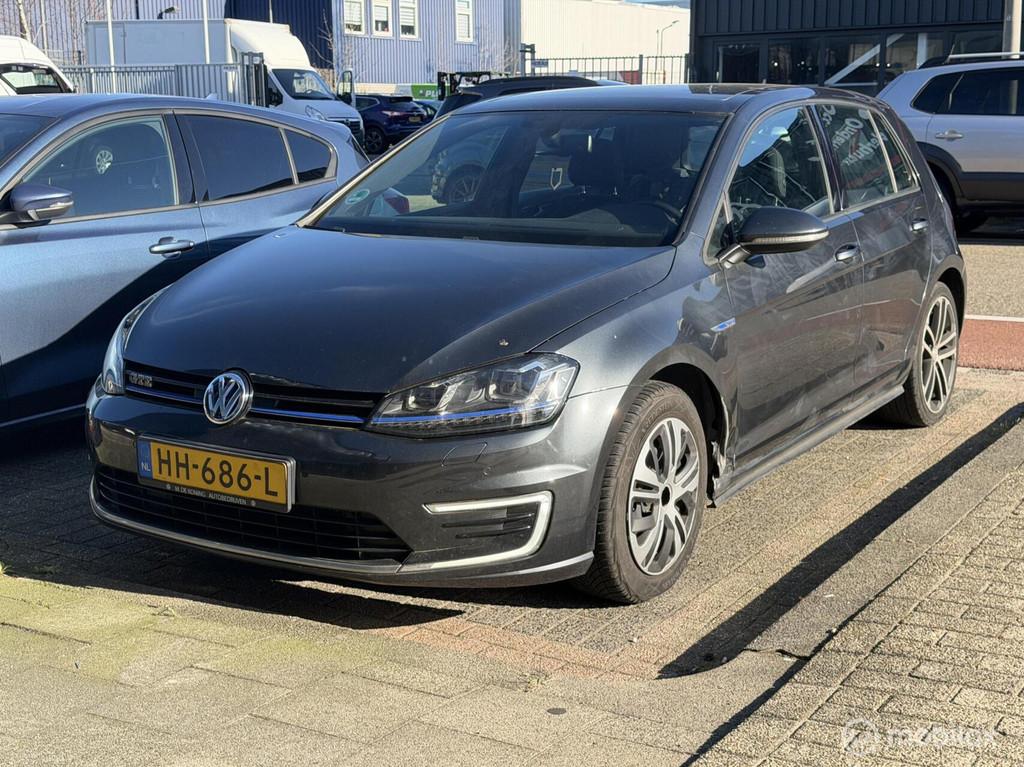 Volkswagen Golf 1.4 TSI GTE * HYBRIDE STORING, Gebruikt, Euro 6, 4 cilinders, Zwart