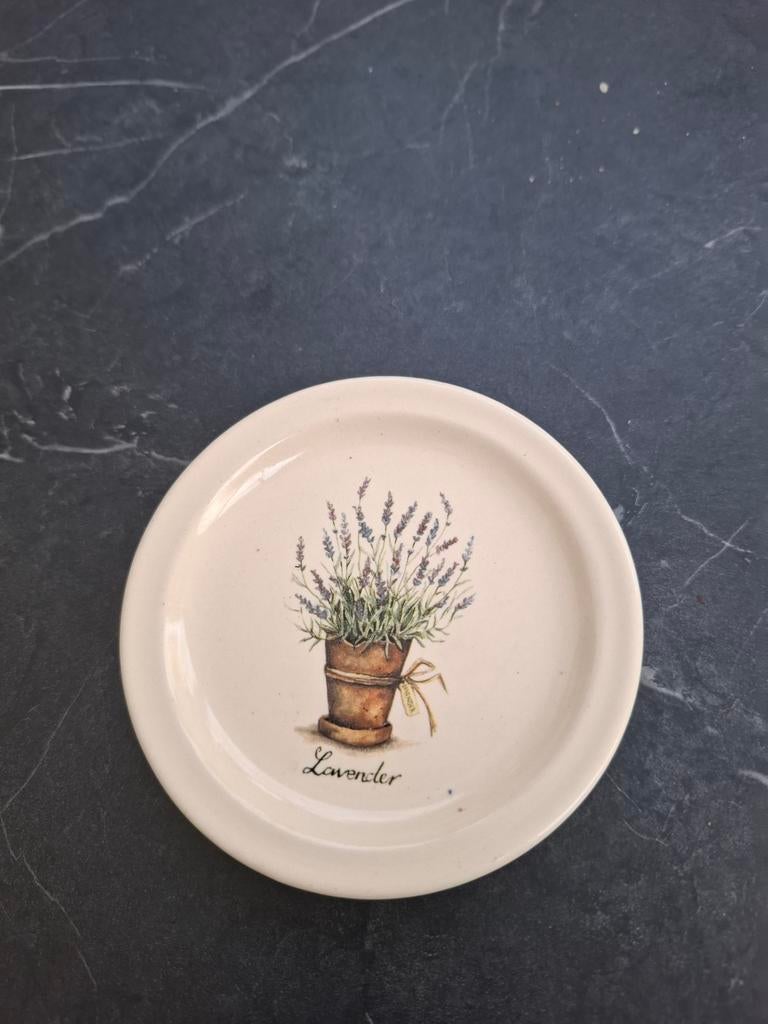 Onderzetter lavender, Ophalen of Verzenden, Zo goed als nieuw, Glas of Kopje