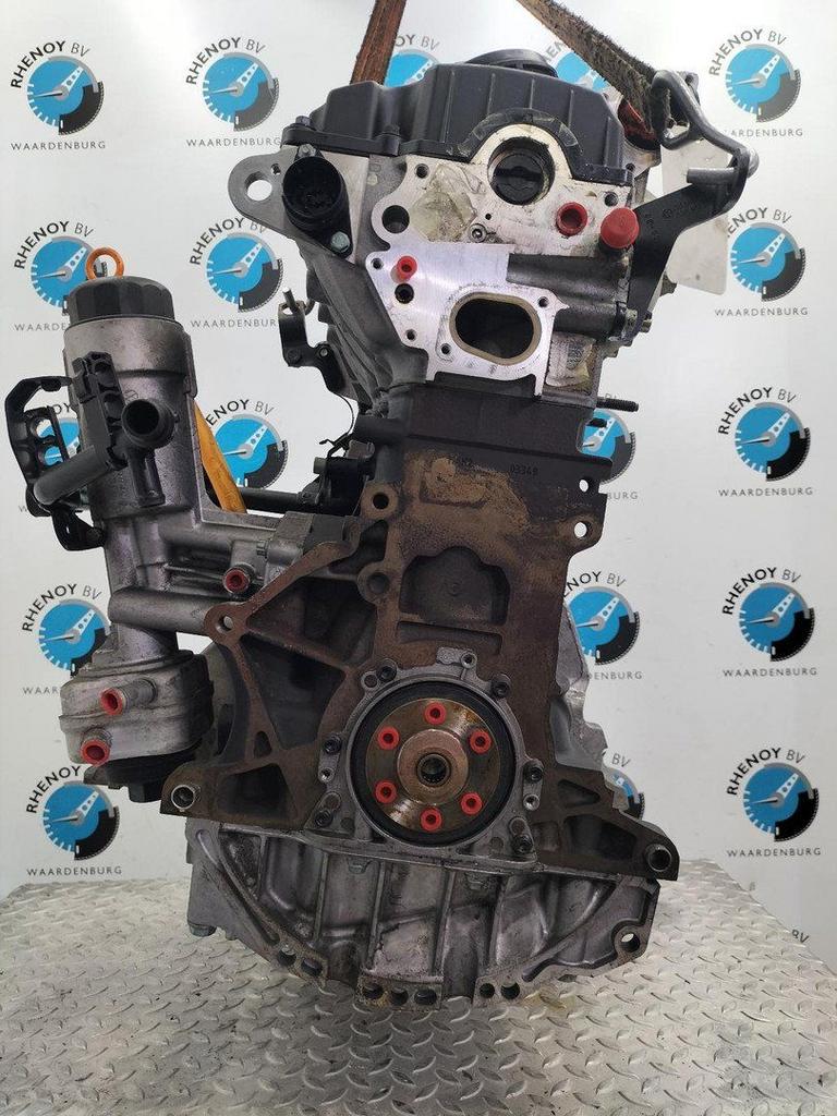 AUDI A4 MOTOR 2003, Auto-onderdelen, Ophalen of Verzenden, Gebruikt, Stiba lid