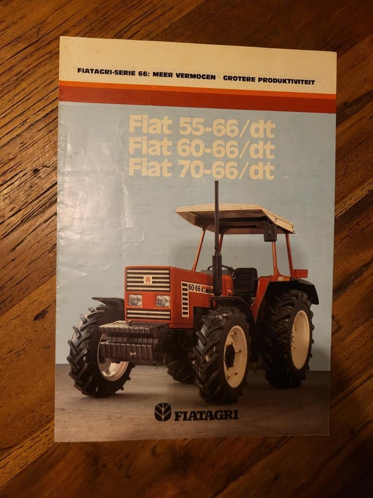 Tractor folder Fiat 55-66 / 70-66 DT Fiatagri, Boeken, Ophalen of Verzenden, Zo goed als nieuw