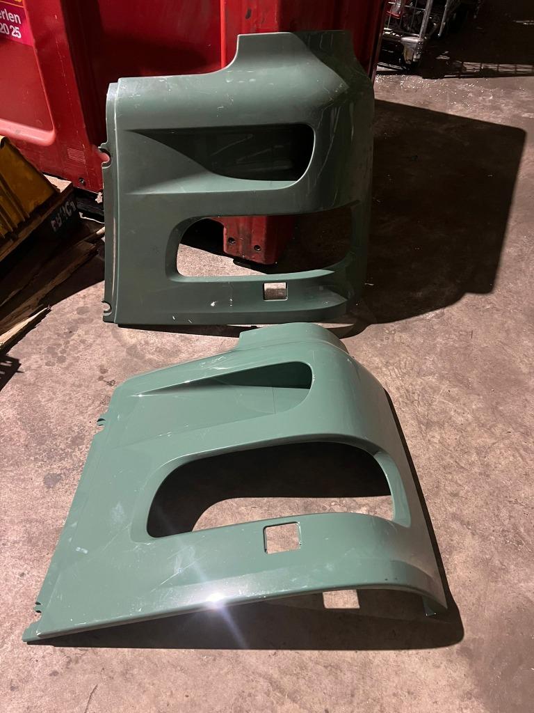 DAF XF105 lampkappen, Ophalen, Gebruikt, DAF, Carrosserie en Plaatwerk