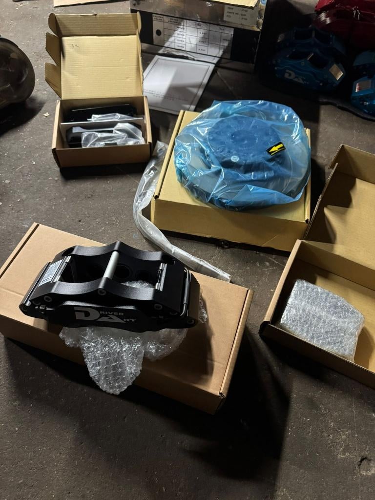 Subaru Impreza DA 6-Piston Big Brake Kit – 304mm–NIEUW, Auto-onderdelen, Remmen en Aandrijving, Ophalen of Verzenden, Nieuw, Subaru