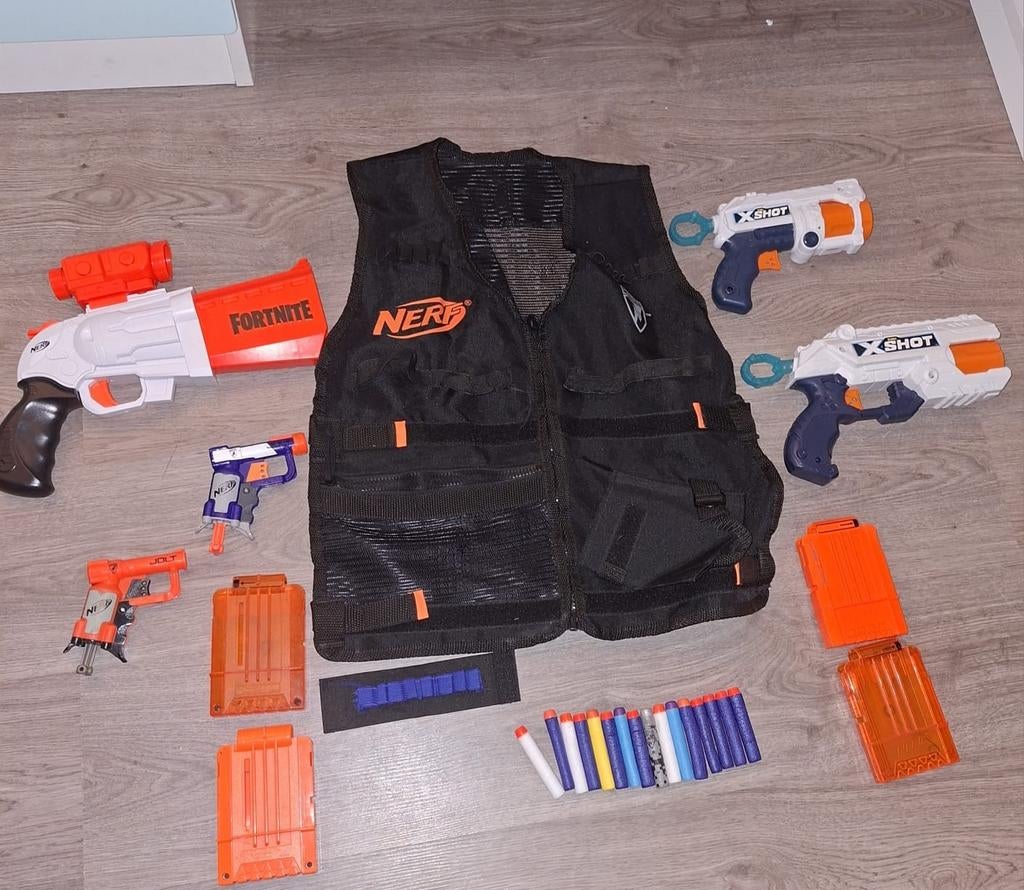 Nerf set, Kinderen en Baby's, Speelgoed | Buiten | Actiespeelgoed, Ophalen, Zo goed als nieuw