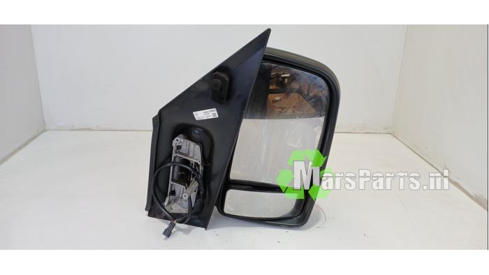 Buitenspiegel rechts van een Mercedes Sprinter, Auto-onderdelen, Spiegels, Gebruikt, -, Ophalen of Verzenden, -