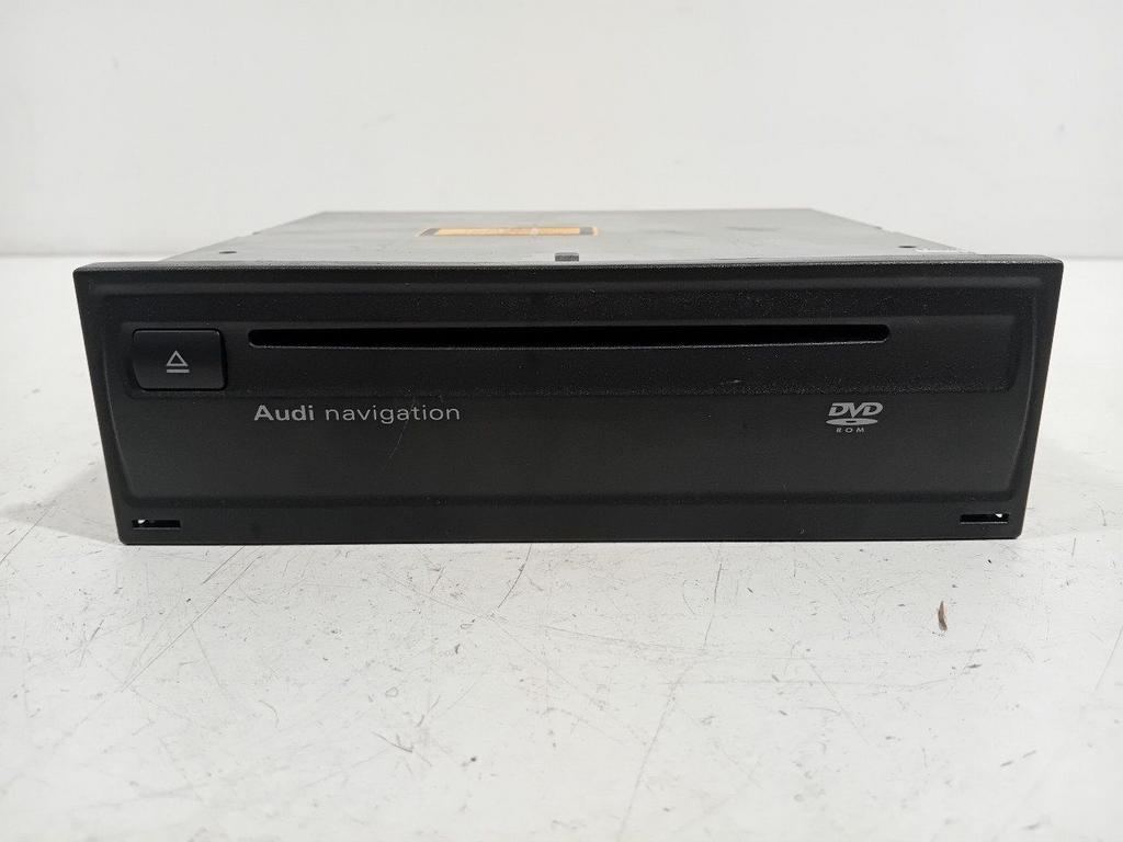 Navigatiesysteem Audi A4, Onderdelen@venauto.nl, Van der Ven Autorecycling B.V., Gebruikt, Ettenseweg 76, 4706 PB Roosendaal, The Netherlands