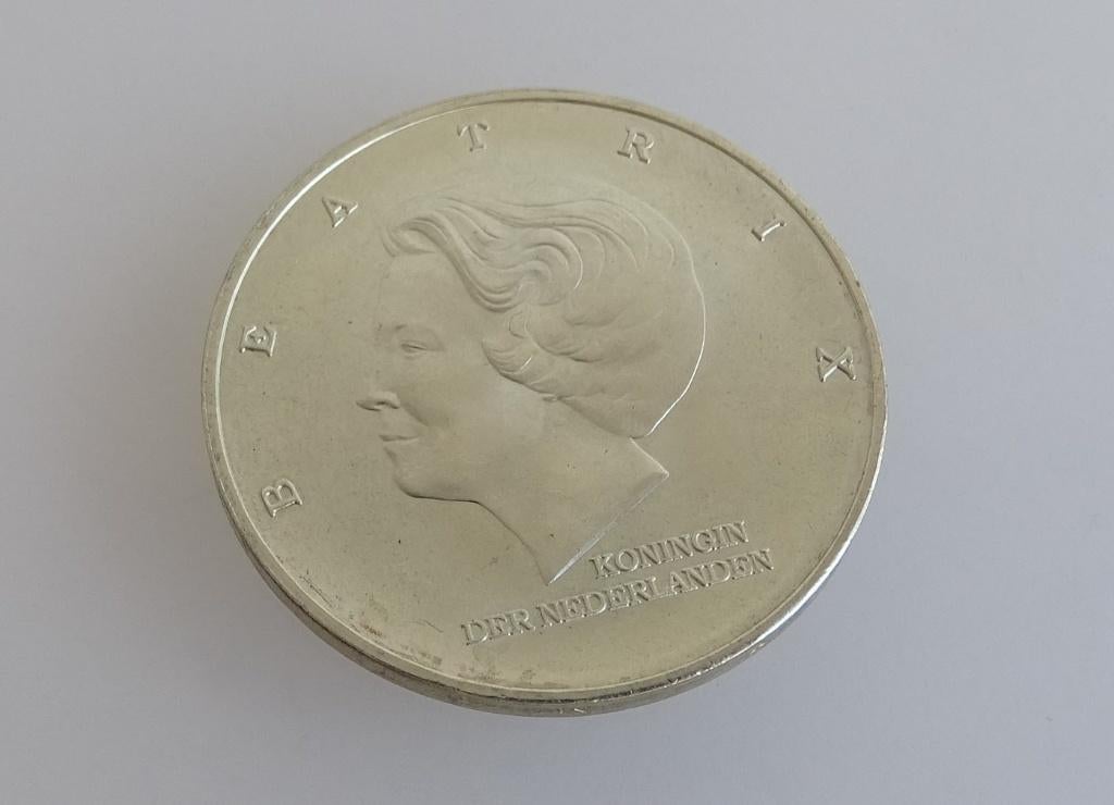 Zilver tientje munt 10 gulden 1997 Beatrix - Marshall plan, Koningin Beatrix, Zilver, Ophalen of Verzenden, Losse munt