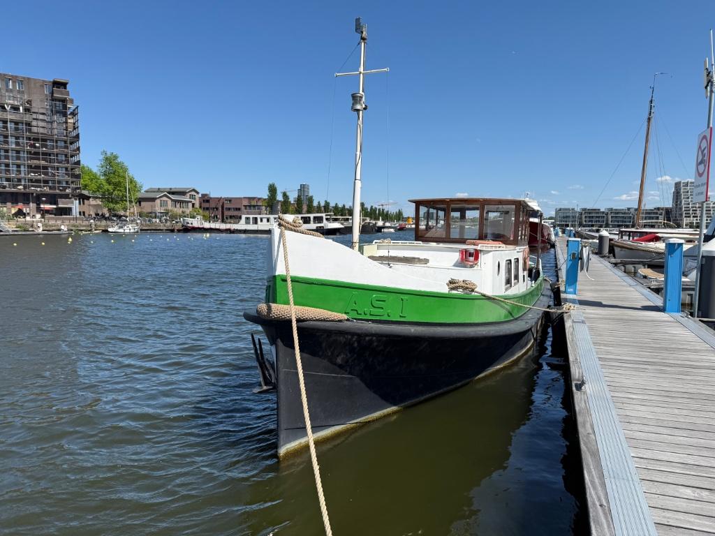 Sleepboot A.S.1 / woonboot, Ophalen, Gebruikt, Staal, Diesel