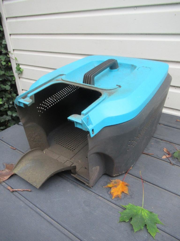 GARDENA OPVANGBAK (grasmaaier), Ophalen, Zo goed als nieuw, Opvangbak, Kooimesmaaier