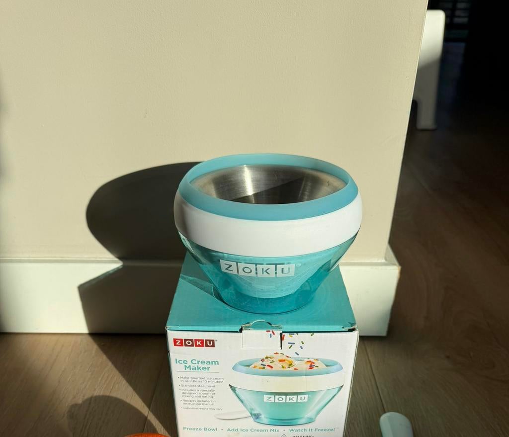 Zoku - Ice Cream Maker (nieuw in doos), Witgoed en Apparatuur, IJsmachines, Ophalen of Verzenden, Nieuw, Zelfvriezend